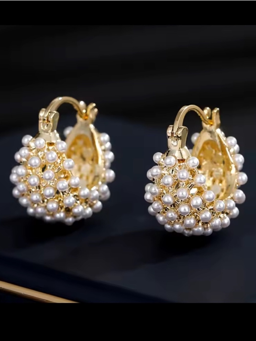 Baraque Pearl Cluster Hoop Earrings